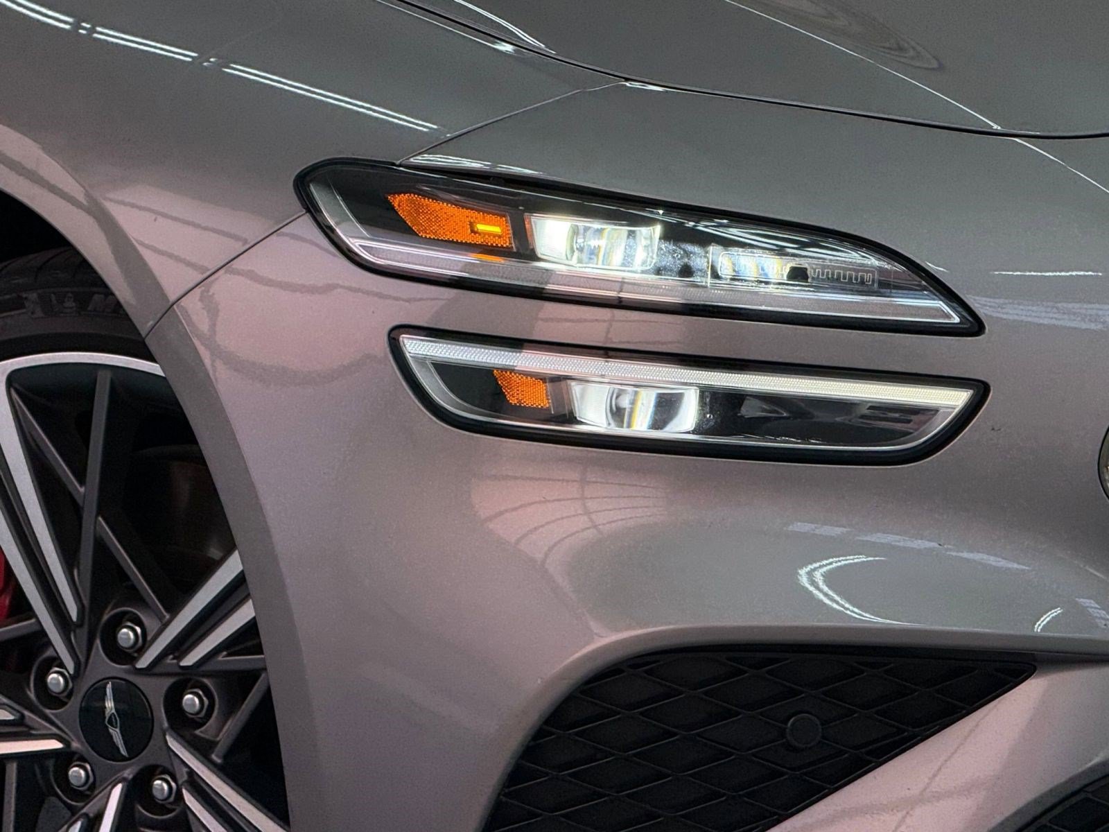 Used 2025 Genesis G70 2.5T w/ Sport Prestige Package RWD image 10