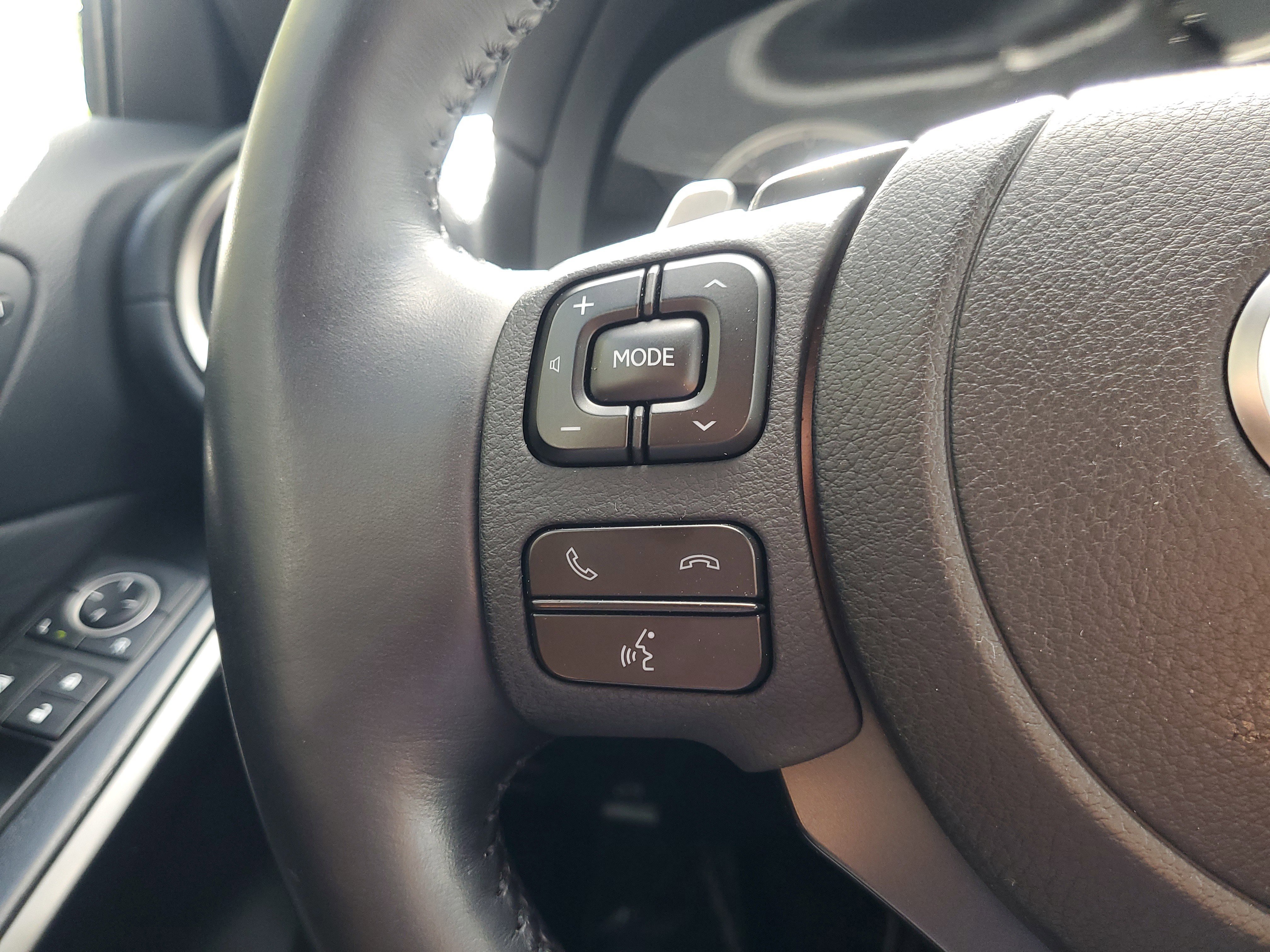 Used 2022 Lexus IS 300 w/ Premium Package image 20