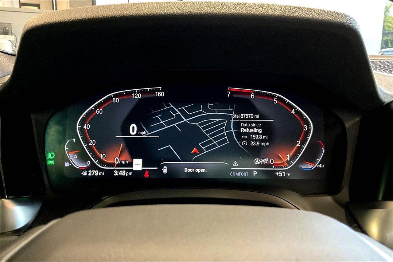 Used 2022 BMW 330i Sedan w/ Premium Package 2 image 9