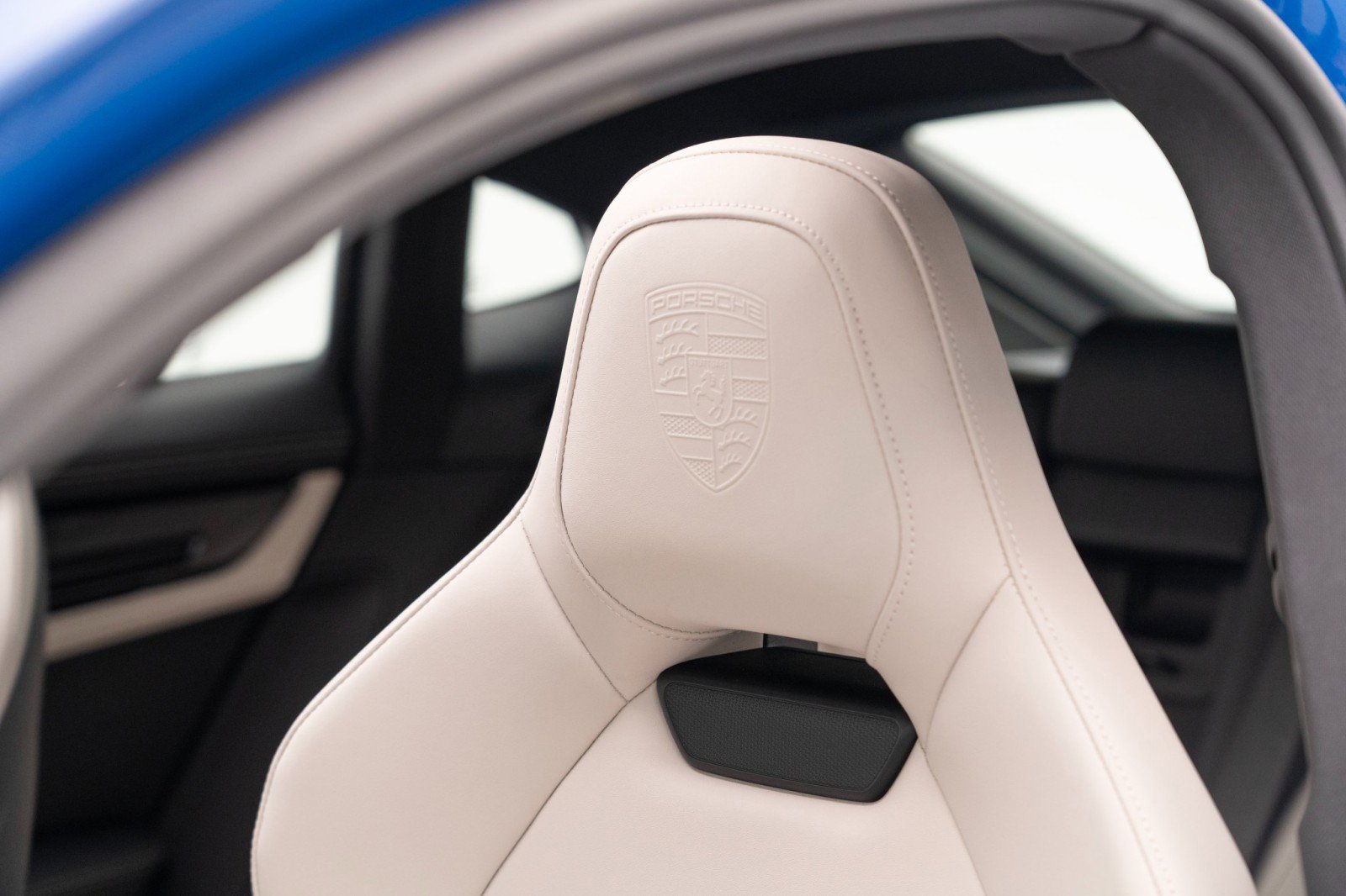 Used 2025 Porsche Panamera 4S image 20