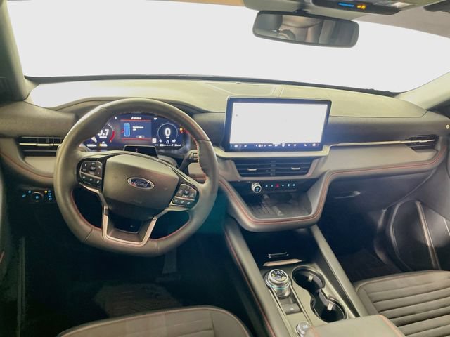 Used 2025 Ford Explorer ST-Line w/ Premium Package RWD image 26