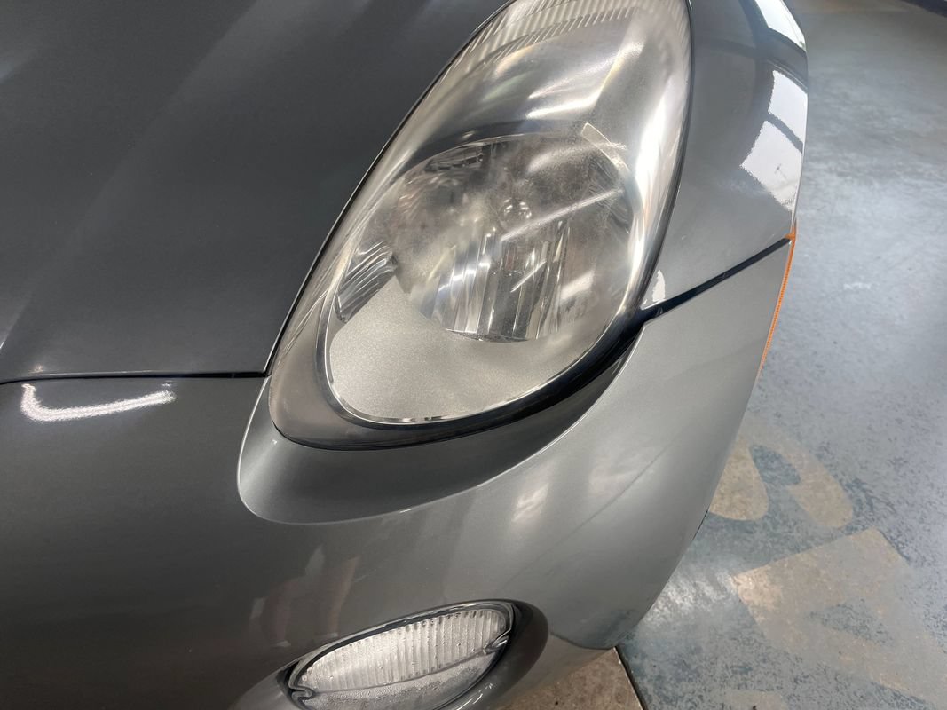 Used 2007 Pontiac Solstice Convertible w/ Premium Package RWD image 24