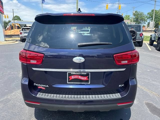 Used 2019 Kia Sedona EX FWD image 4