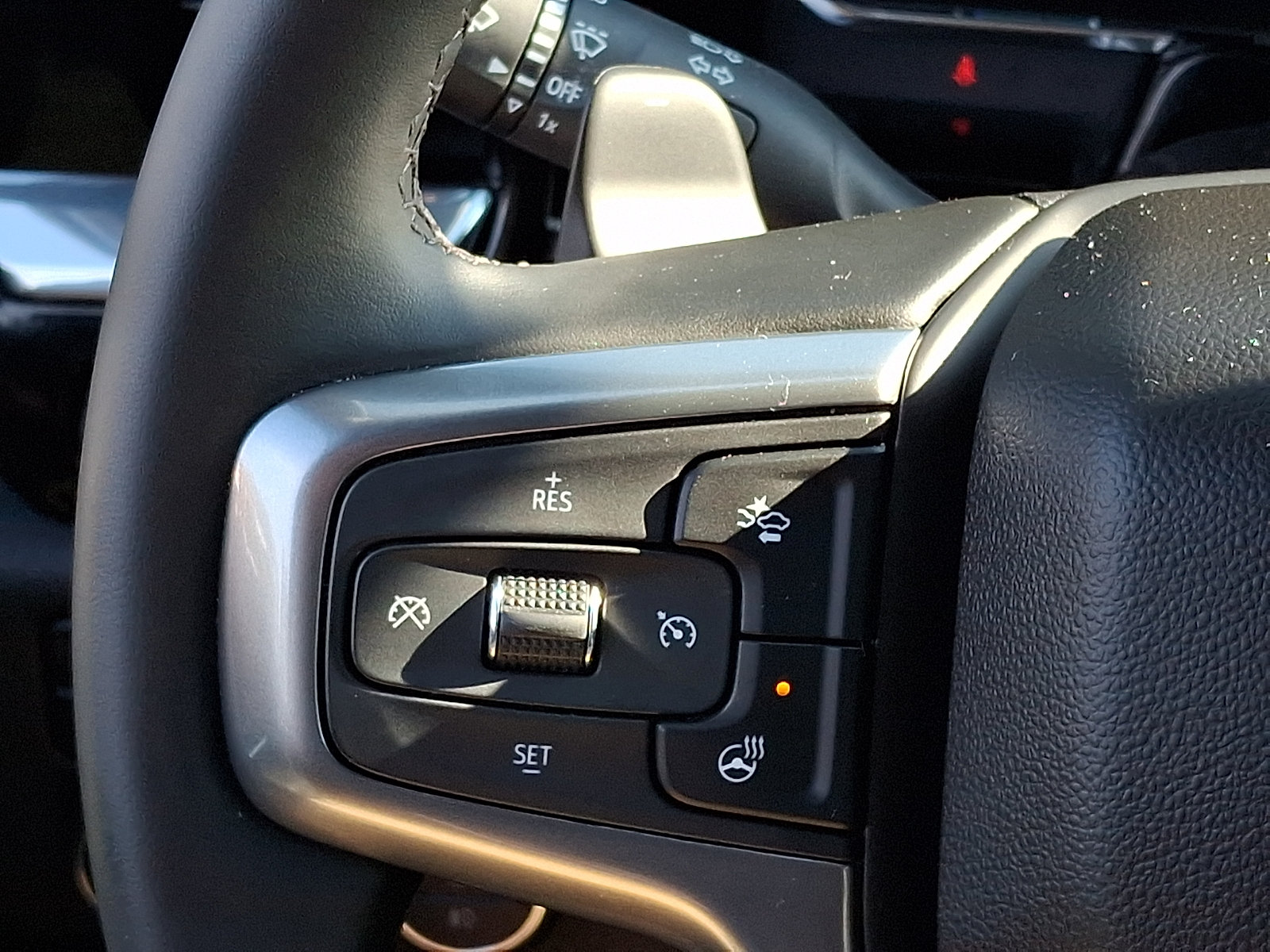 Certified 2025 Chevrolet Silverado 1500 LTZ w/ Technology Package AWD/4WD image 21