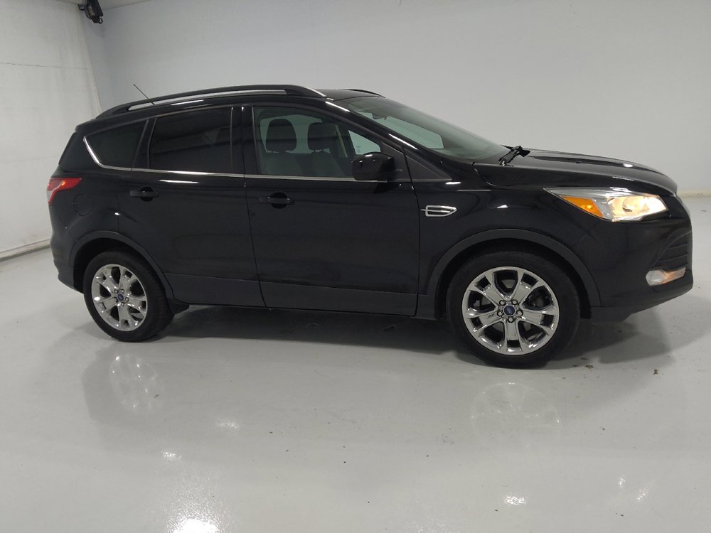 Used 2016 Ford Escape SE w/ Equipment Group 201A image 11