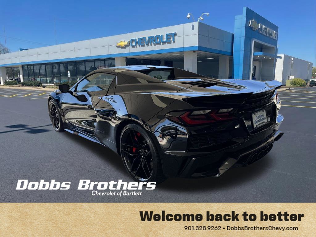 Used 2025 Chevrolet Corvette Z06 RWD image 6