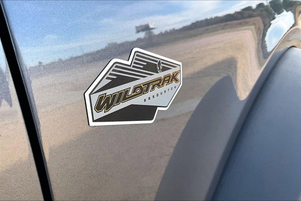 Certified 2022 Ford Bronco Wildtrak image 26