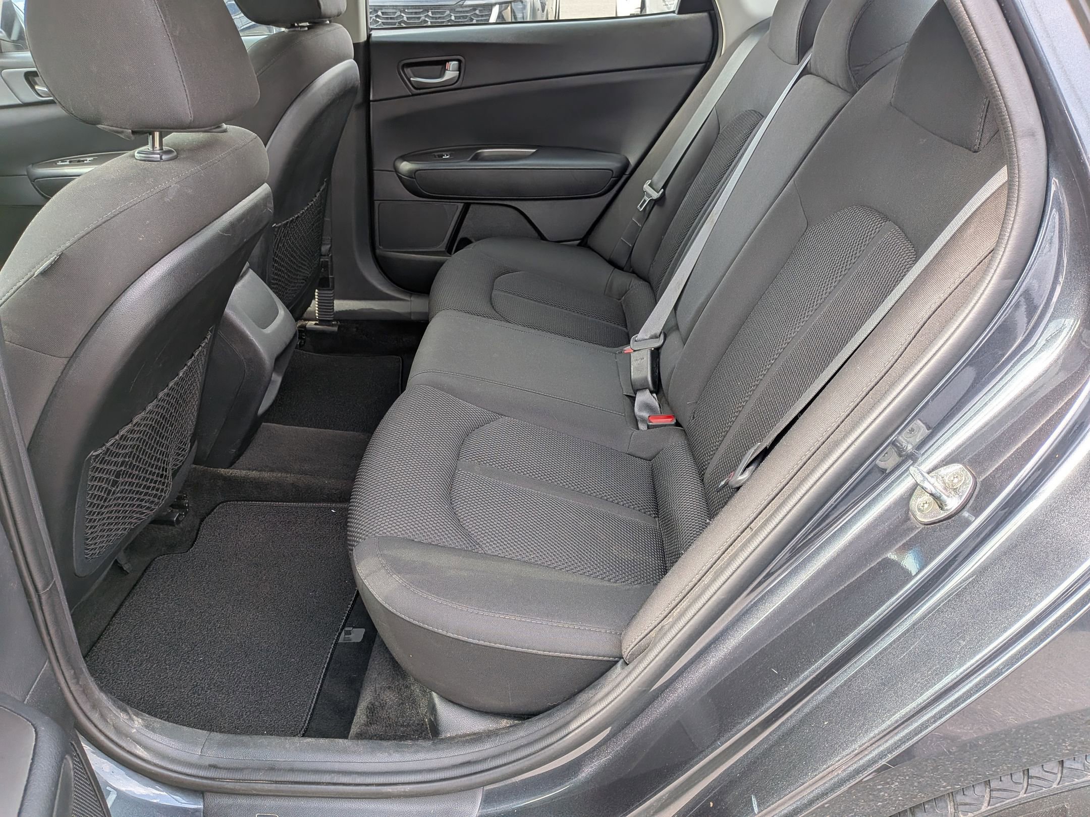 Used 2020 Kia Optima LX FWD image 29