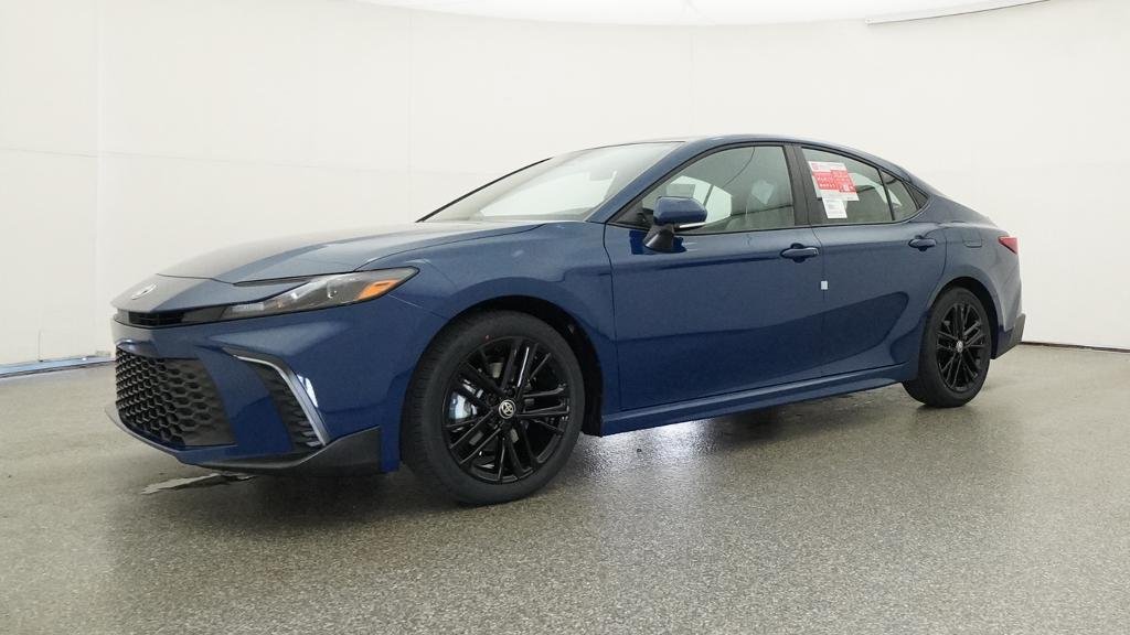 New 2026 Toyota Camry Hybrid FWD image 6