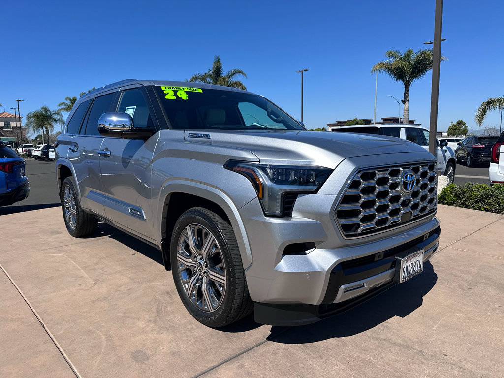 Used 2024 Toyota Sequoia Capstone AWD/4WD image 3