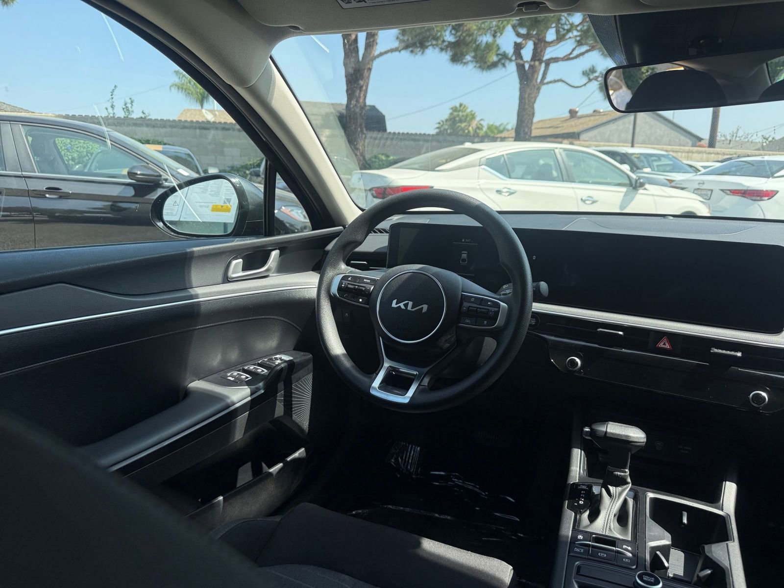 Used 2025 Kia K5 LXS FWD image 31