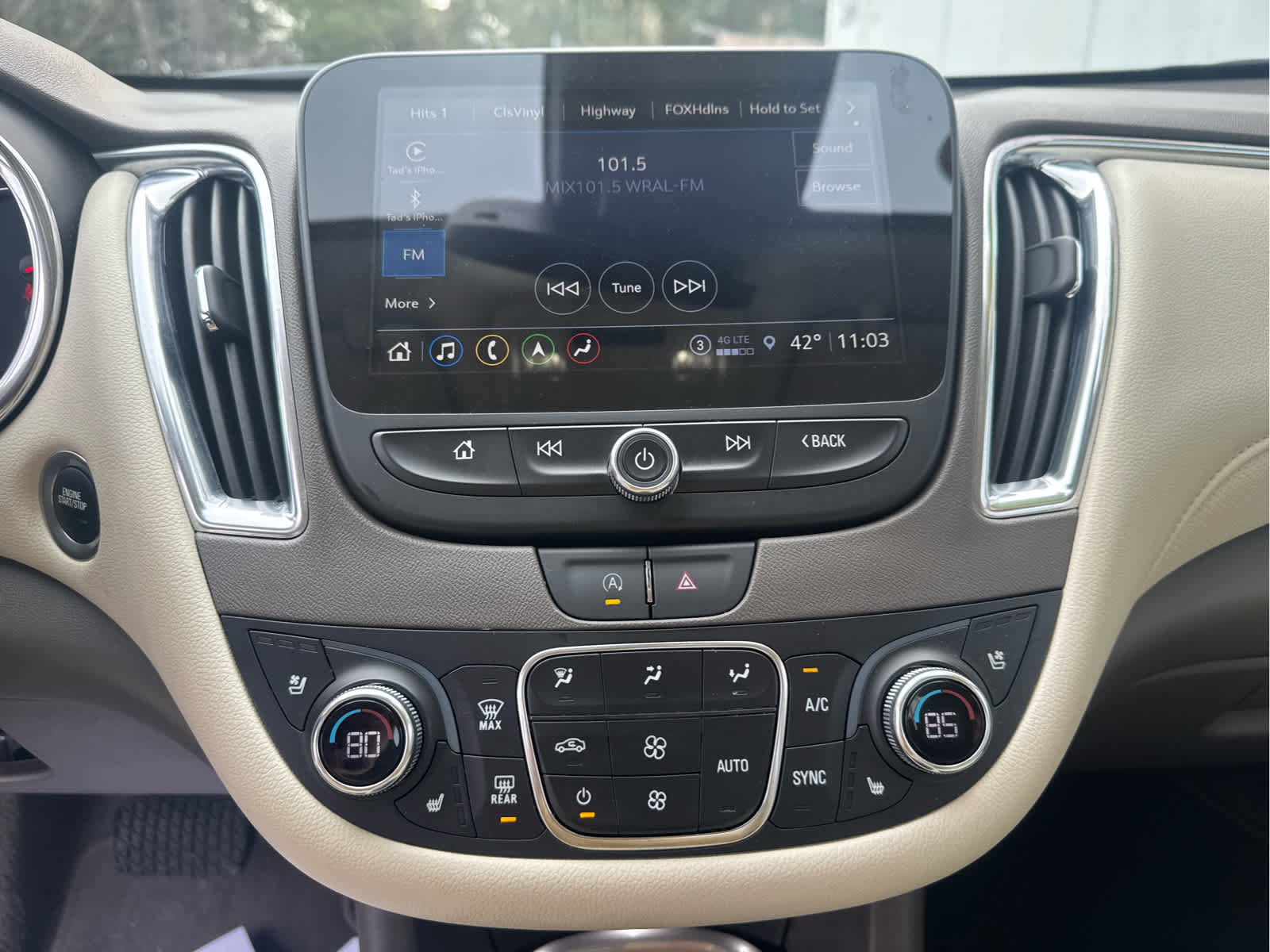 Used 2024 Chevrolet Malibu LT image 27