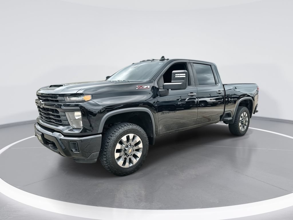 Used 2024 Chevrolet Silverado 2500 Custom w/ Custom Value Package AWD/4WD image 1