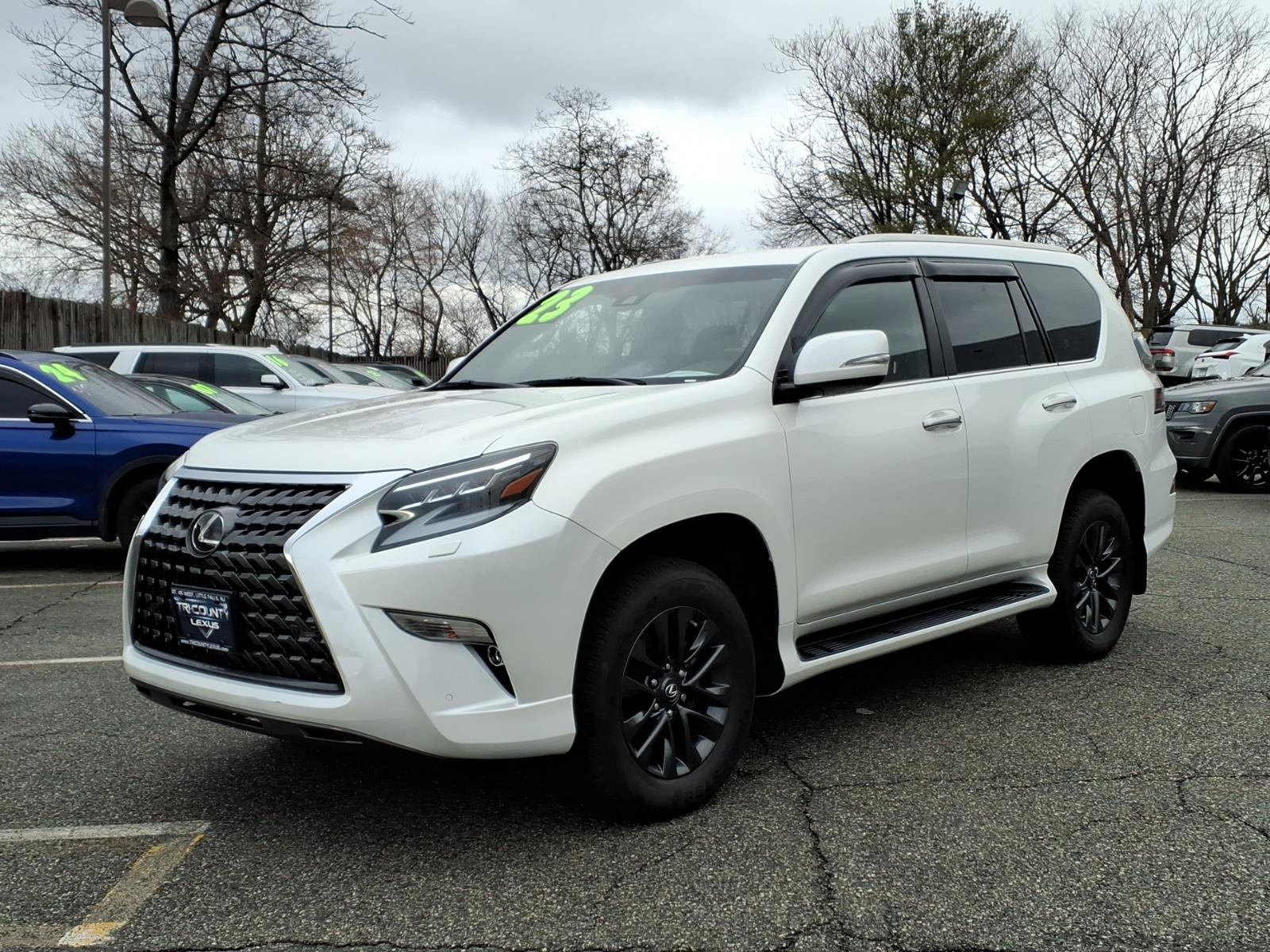 Used 2023 Lexus GX 460 Premium w/ Premium Package image 3