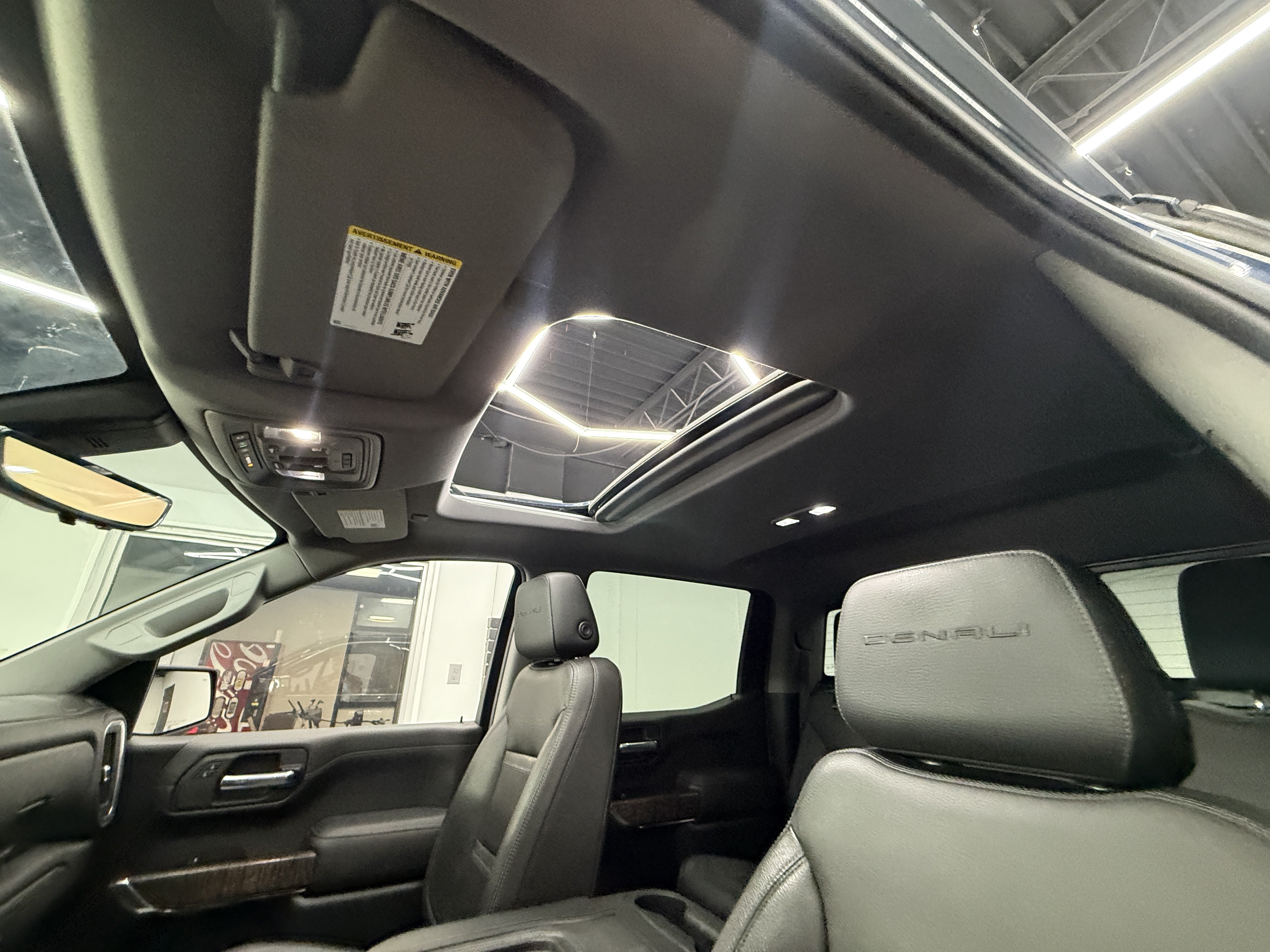 Used 2019 GMC Sierra 1500 Denali w/ Denali Ultimate Package AWD/4WD image 13