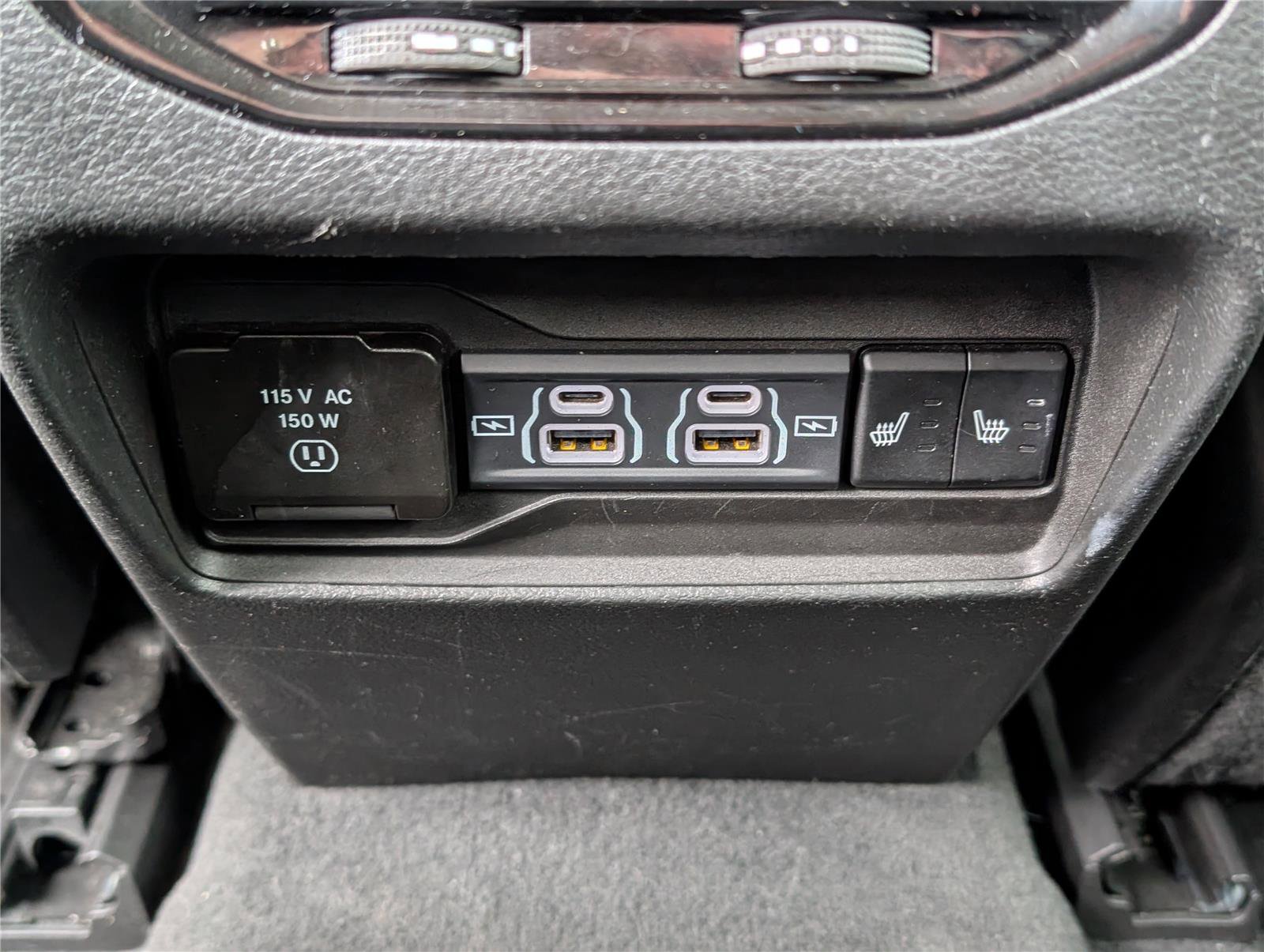 Used 2024 Jeep Grand Cherokee Limited image 15