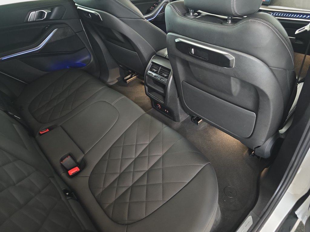 Certified 2024 BMW X5 xDrive40i AWD/4WD image 16