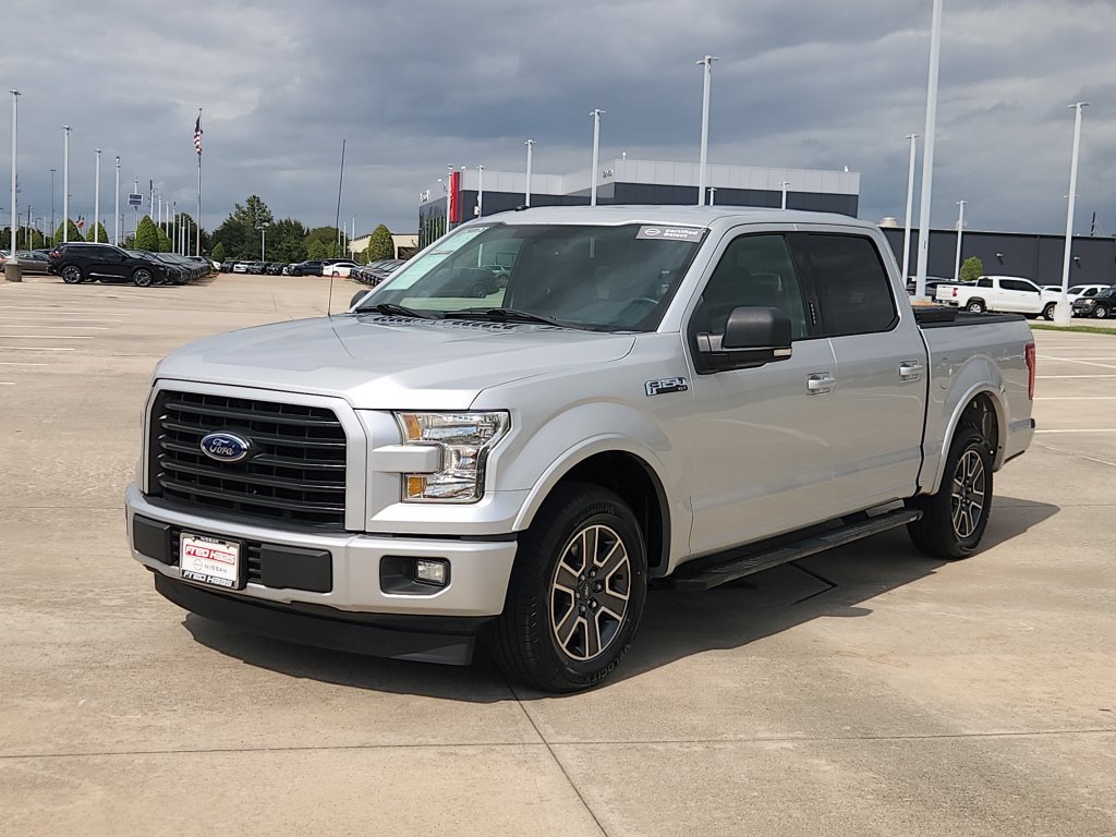 Used 2017 Ford F150 XLT w/ Equipment Group 302A Luxury RWD image 9