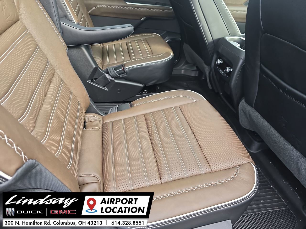 New 2026 GMC Acadia Denali Ultimate w/ LPO, Floor Liner Package image 29