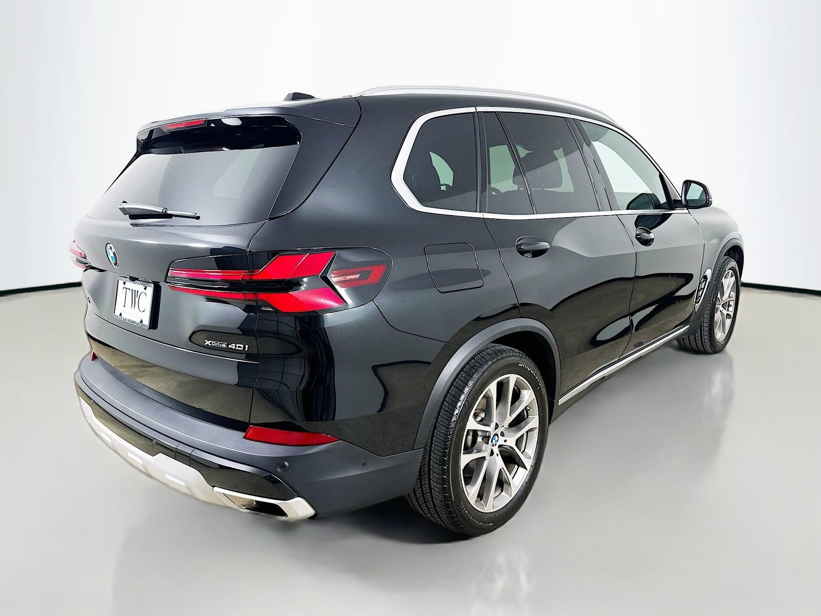 Used 2026 BMW X5 xDrive40i AWD/4WD image 5