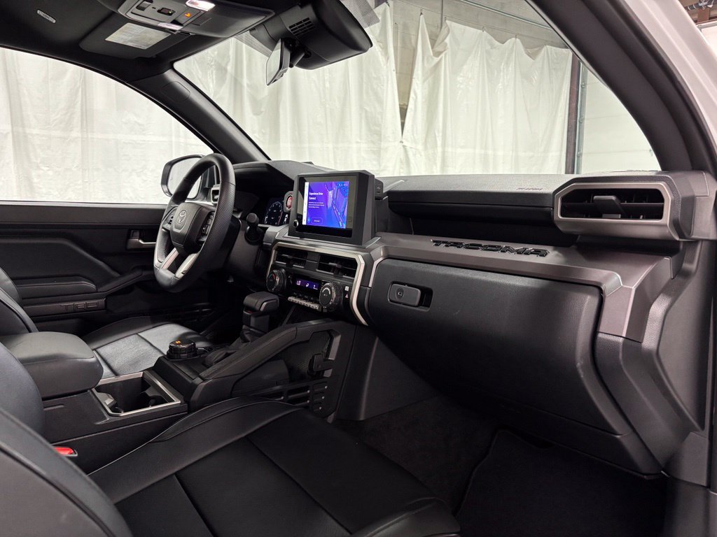 Used 2026 Toyota Tacoma TRD Sport AWD/4WD image 61