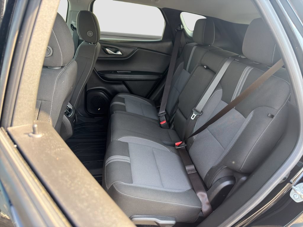 Used 2024 Chevrolet Blazer LT w/ Convenience Package FWD image 13