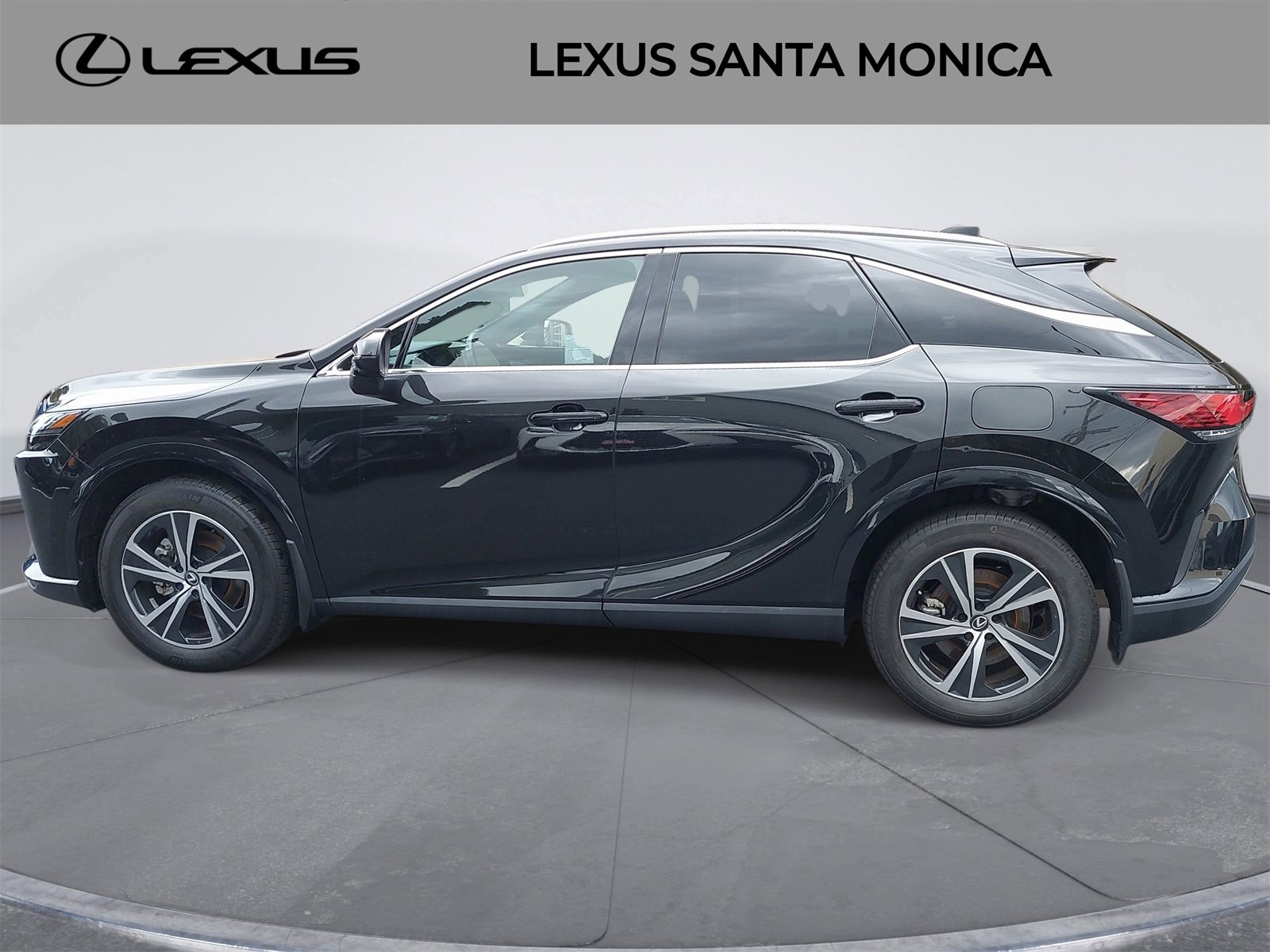 Used 2024 Lexus RX 350h image 8