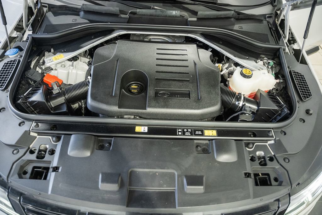 Used 2023 Land Rover Range Rover Sport SE image 22