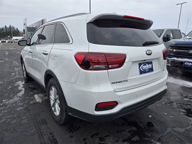 Used 2019 Kia Sorento LX w/ LX Convenience Package image 6