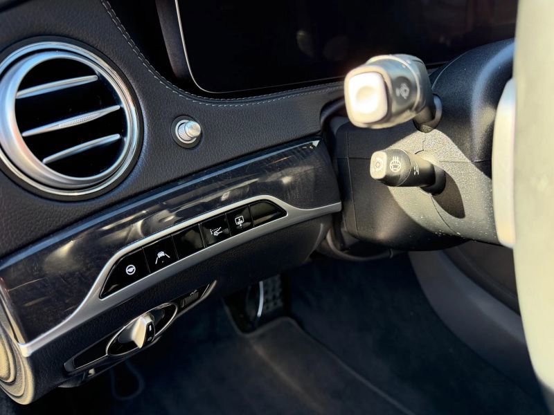 Used 2019 Mercedes-Benz S 560 4MATIC Sedan image 14