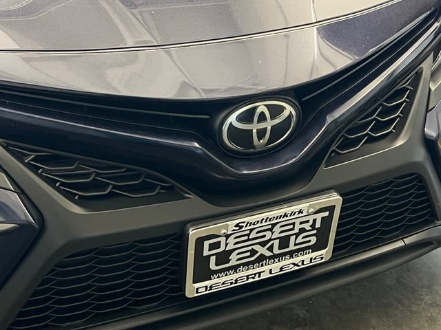Used 2022 Toyota Camry SE FWD image 15