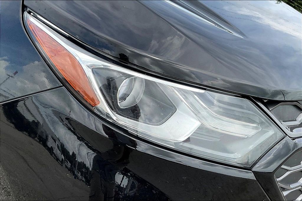 Used 2020 Chevrolet Equinox Premier w/ Premier Redline Edition FWD image 31