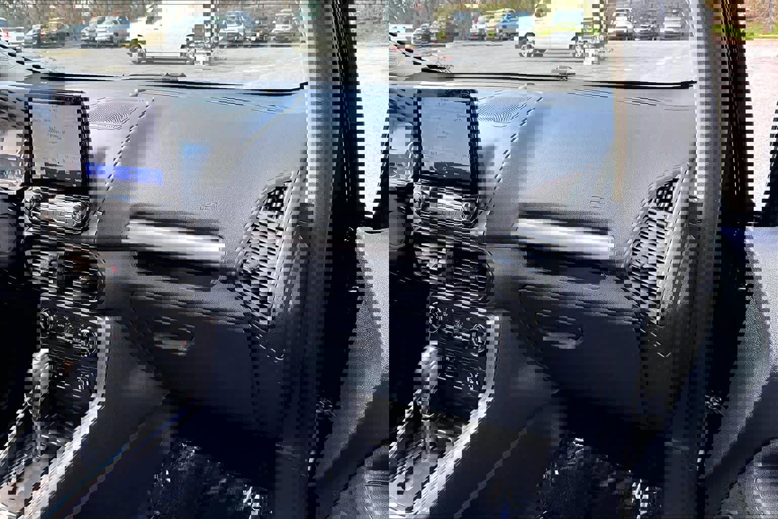 Used 2020 Ford EcoSport SES image 19