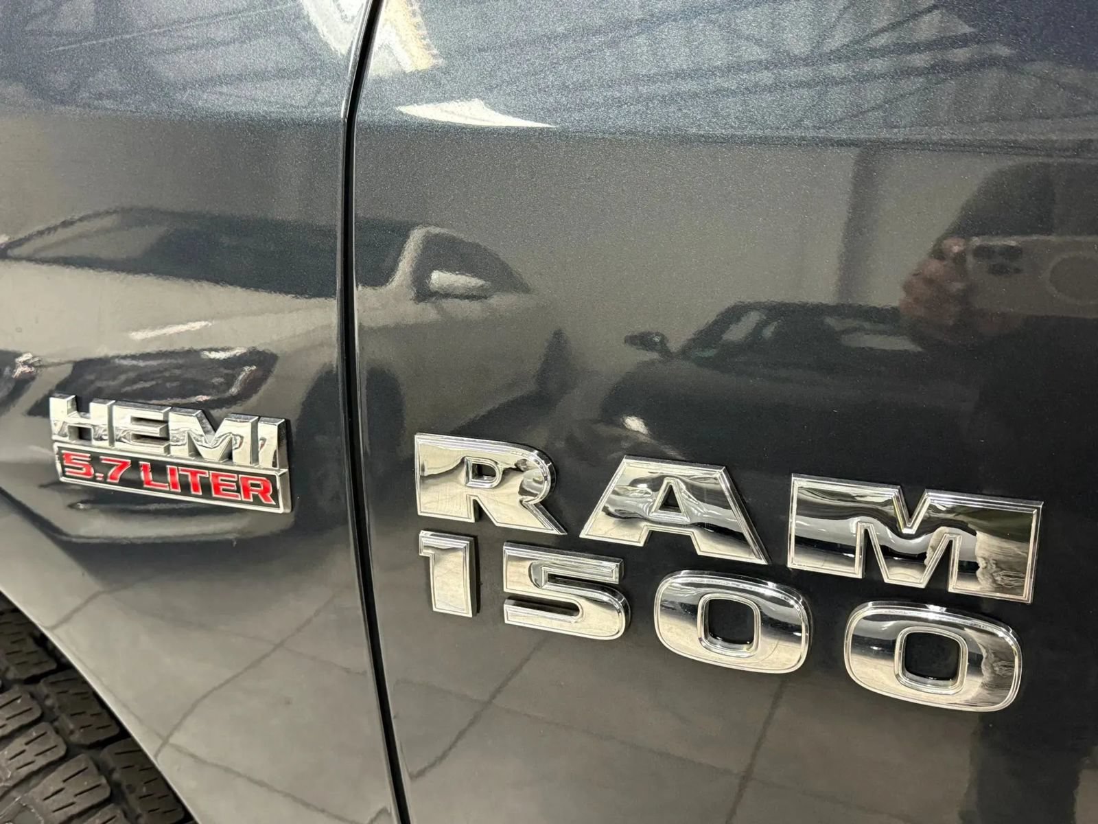 Used 2018 RAM 1500 Express w/ Express Value Package AWD/4WD image 36