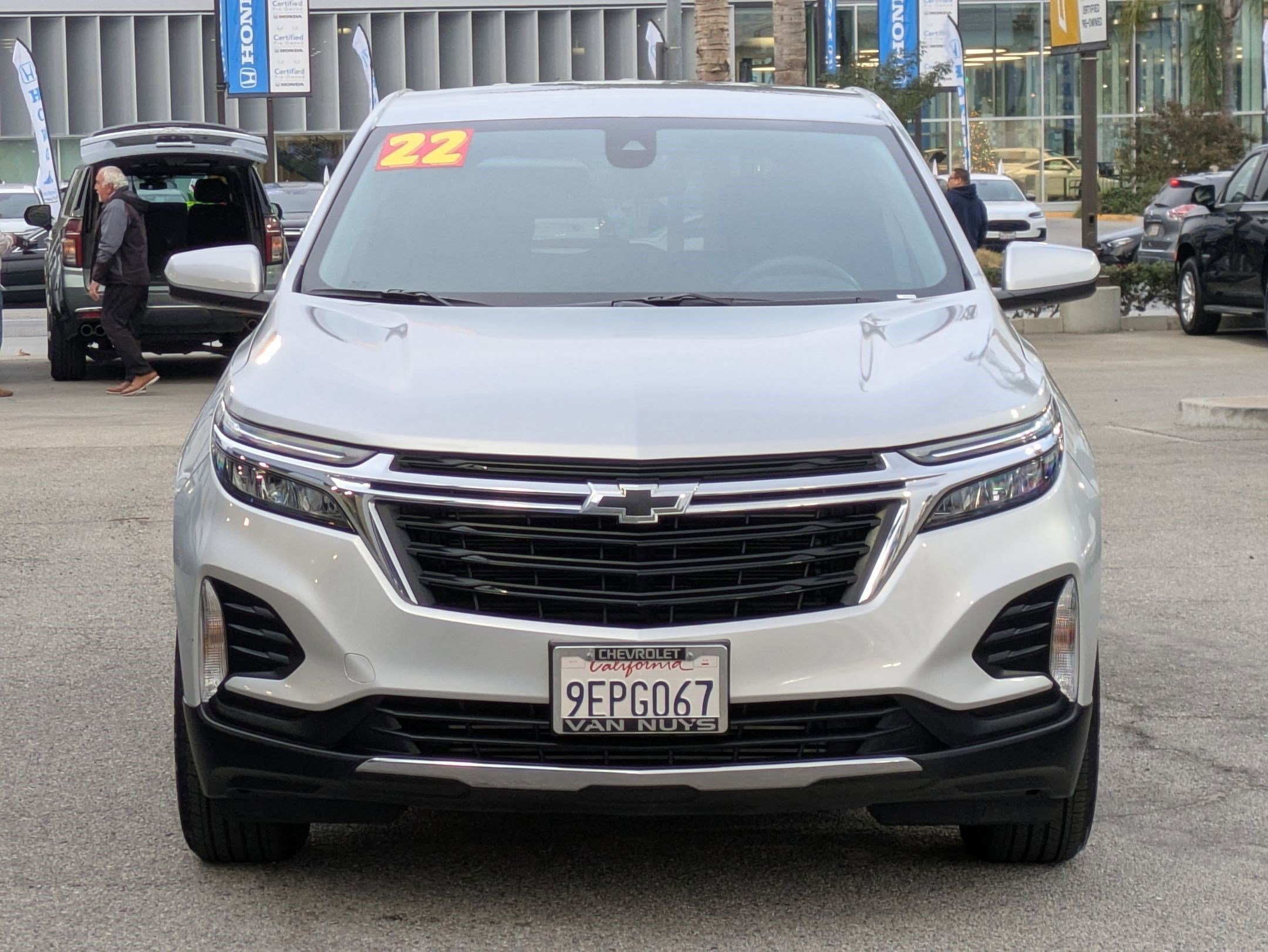 Certified 2022 Chevrolet Equinox LT image 2
