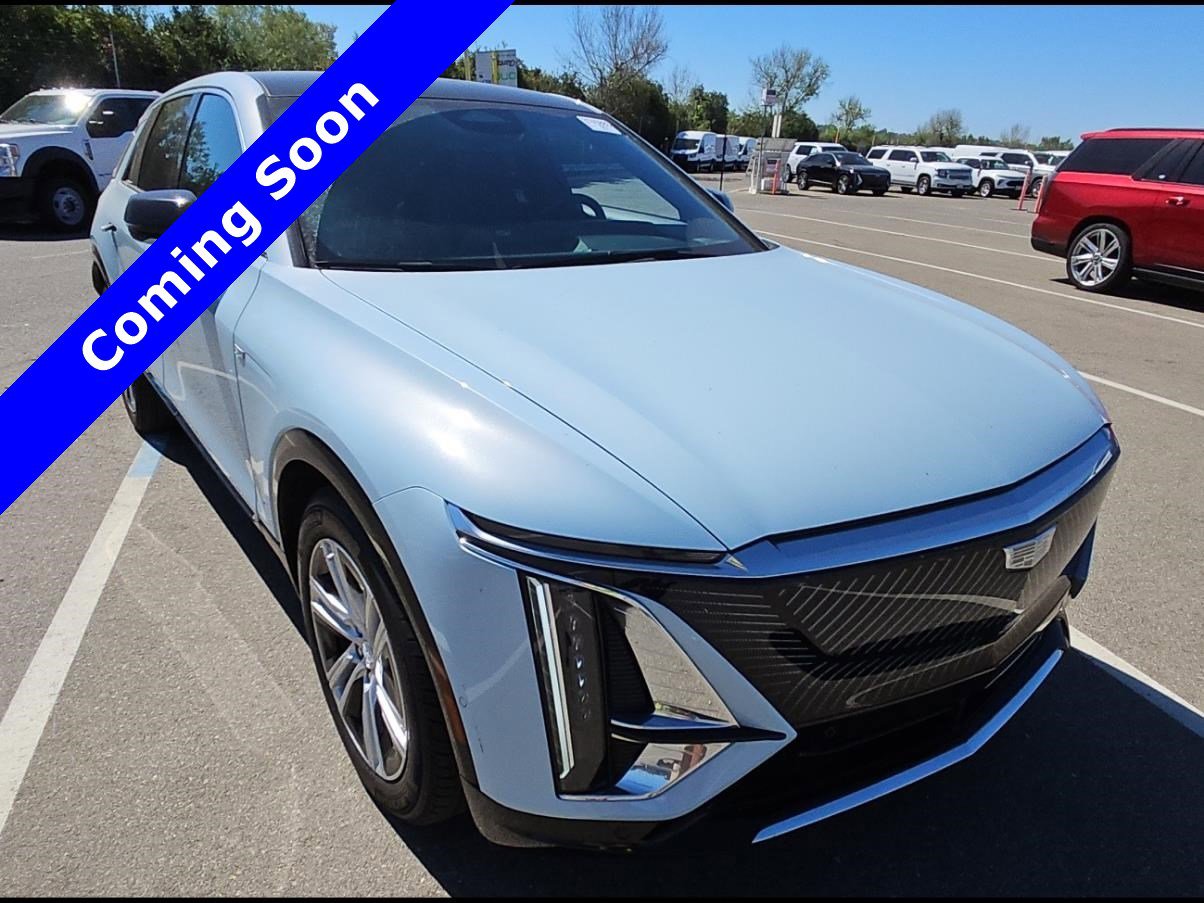 Used 2024 Cadillac Lyriq Tech w/ Driver Assist Package image 10