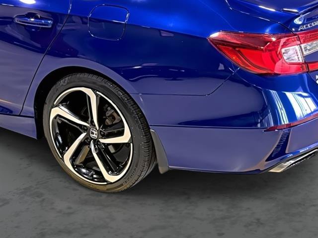 Used 2018 Honda Accord Sport image 11