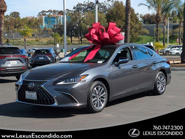Used 2025 Lexus ES 350 w/ Accessory Package (Z2)