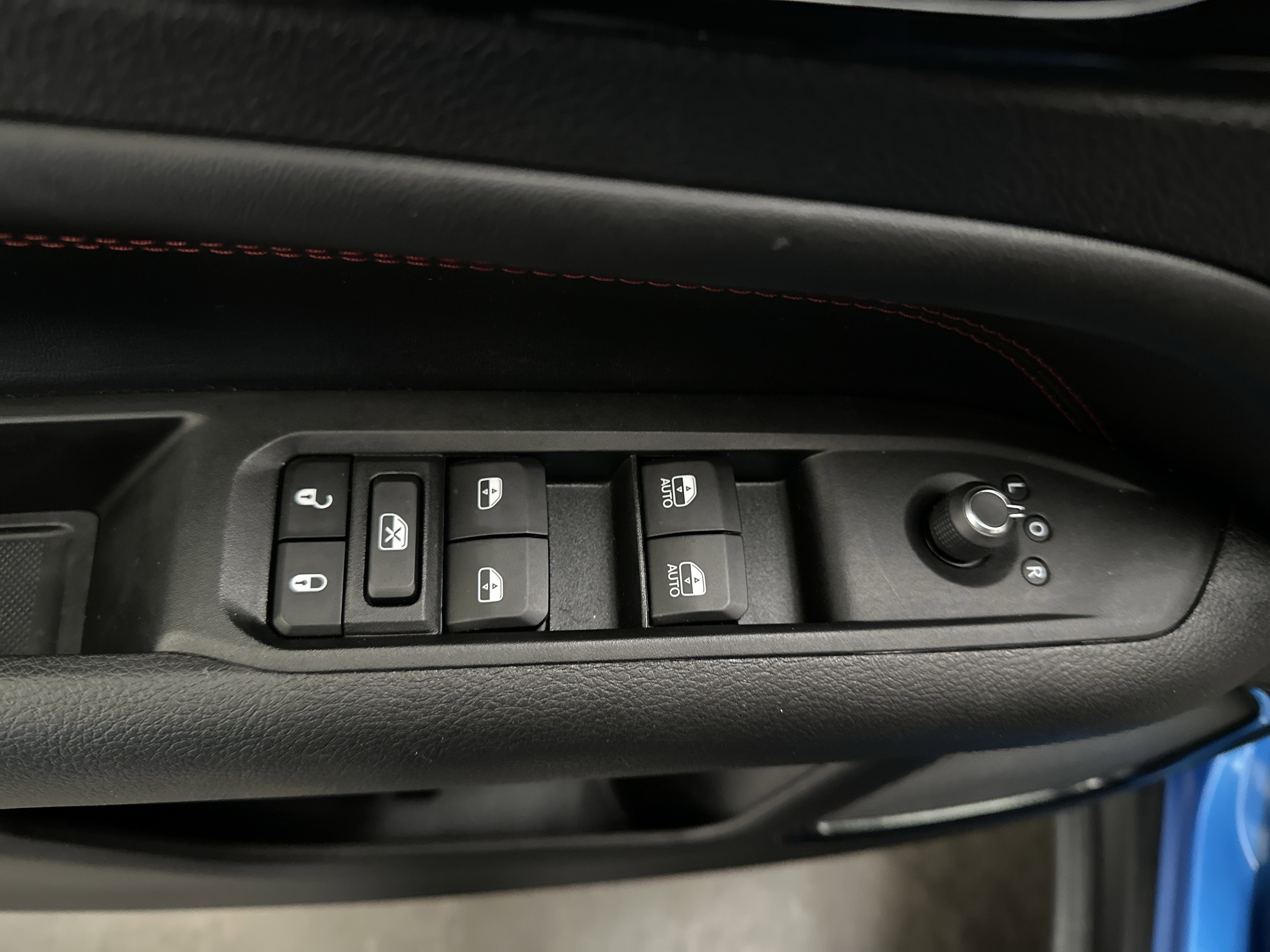 Used 2022 Jeep Compass Trailhawk w/ Trailhawk Elite Group image 19