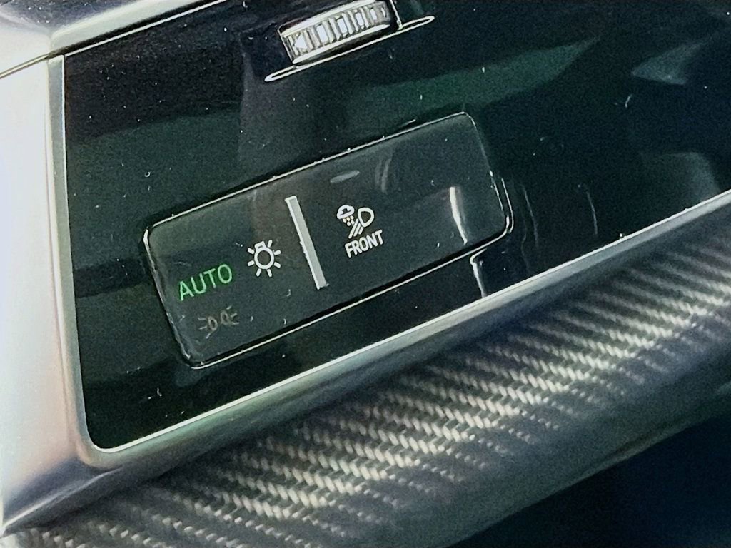 New 2026 Audi RS Q8 performance image 10