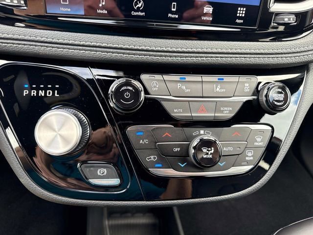 New 2026 Chrysler Pacifica Select image 26