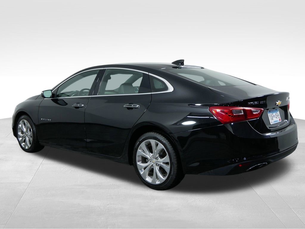Used 2018 Chevrolet Malibu Premier w/ Driver Confidence Package image 7