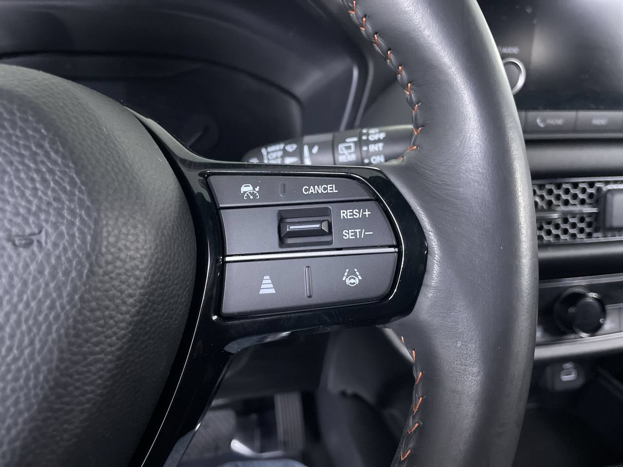 Used 2023 Honda HR-V Sport image 26