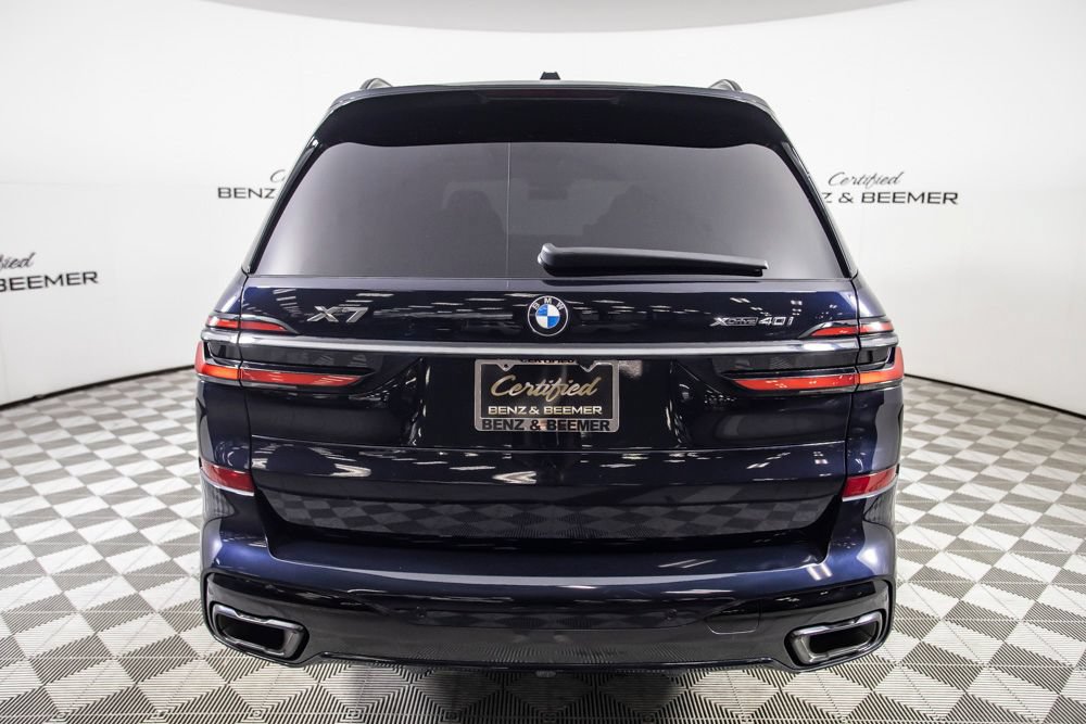 Used 2025 BMW X7 xDrive40i w/ M Sport Package AWD/4WD image 7
