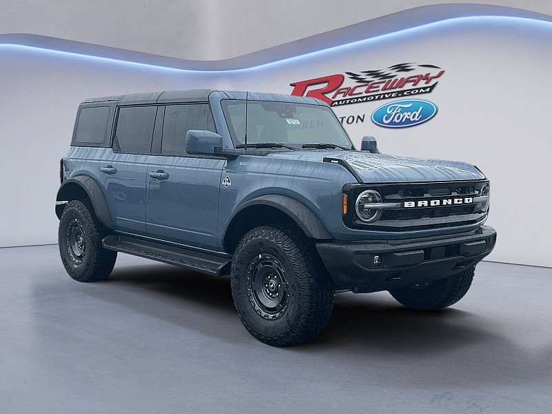 New 2025 Ford Bronco Outer Banks image 7