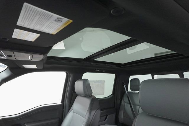 New 2025 Ford F150 Lightning Lariat image 24