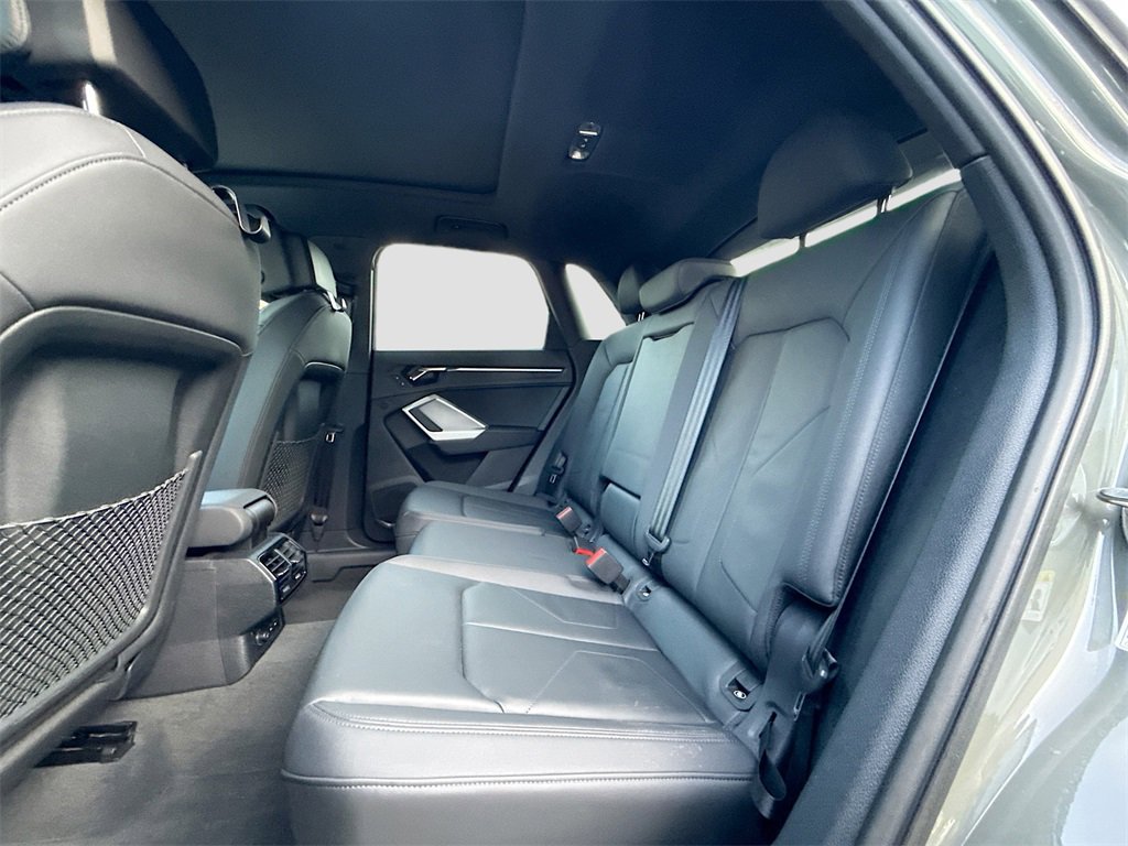 Used 2023 Audi Q3 2.0T Premium Plus w/ Premium Plus Package image 26