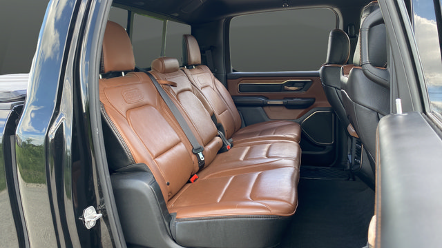 Used 2019 RAM 1500 Limited AWD/4WD image 25