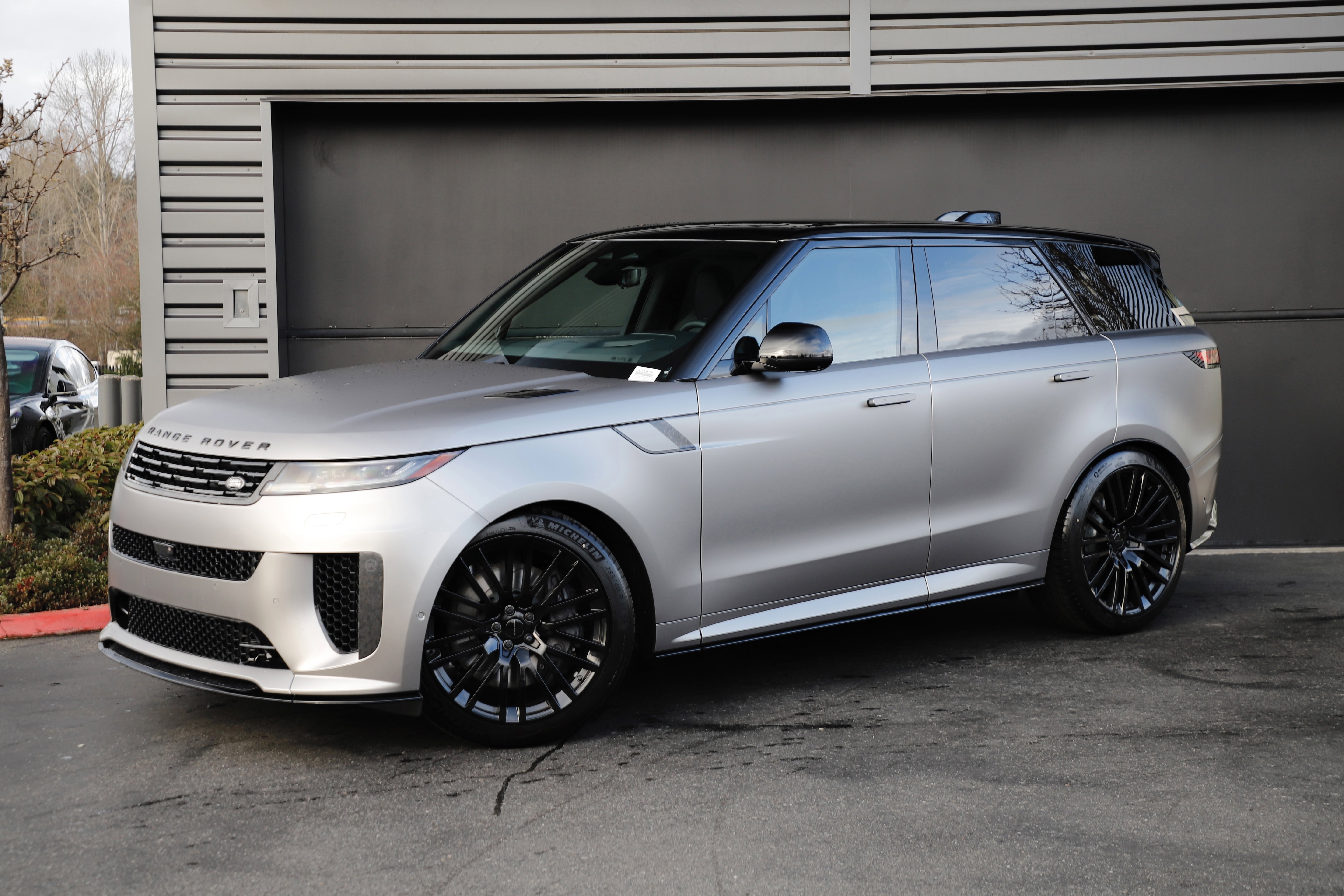New 2026 Land Rover Range Rover Sport SV image 1