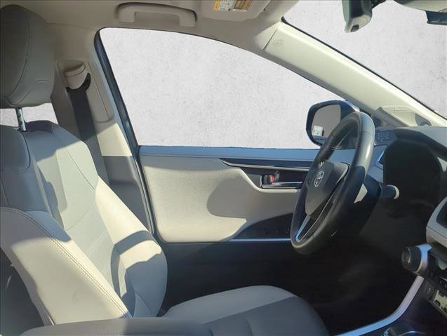 Used 2023 Toyota RAV4 Limited image 22